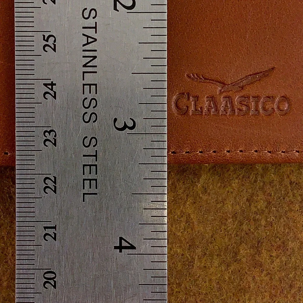Claasico Mens OS Brown Leather Bifold ID Window Wallet New